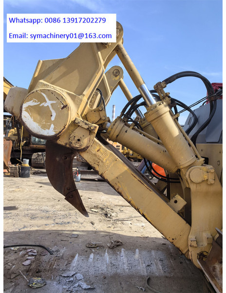 Komatsu D155AX-5 - Μπουλντόζα: φωτογραφία 5 Komatsu D155AX-5 - Μπουλντόζα: φωτογραφία 5