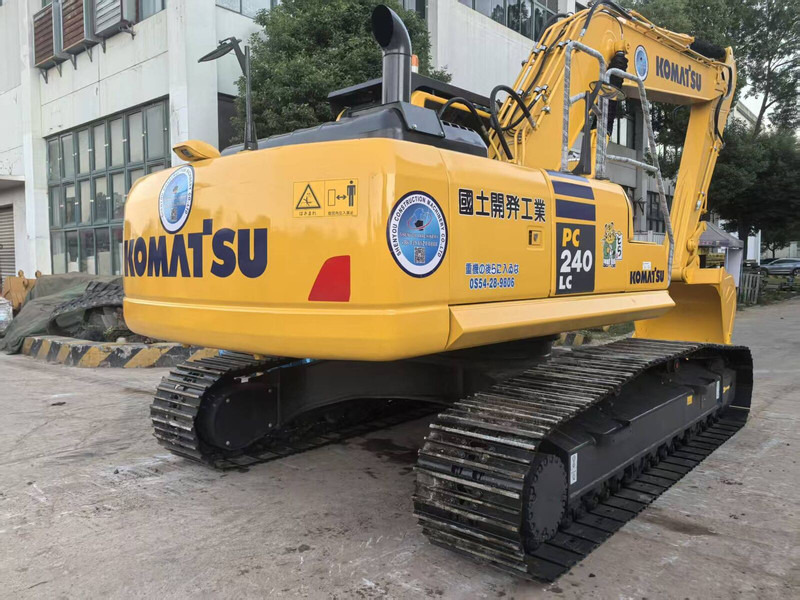 Komatsu PC240LC-8 - Ερπυστριοφόρος εκσκαφέας: φωτογραφία 2 Komatsu PC240LC-8 - Ερπυστριοφόρος εκσκαφέας: φωτογραφία 2