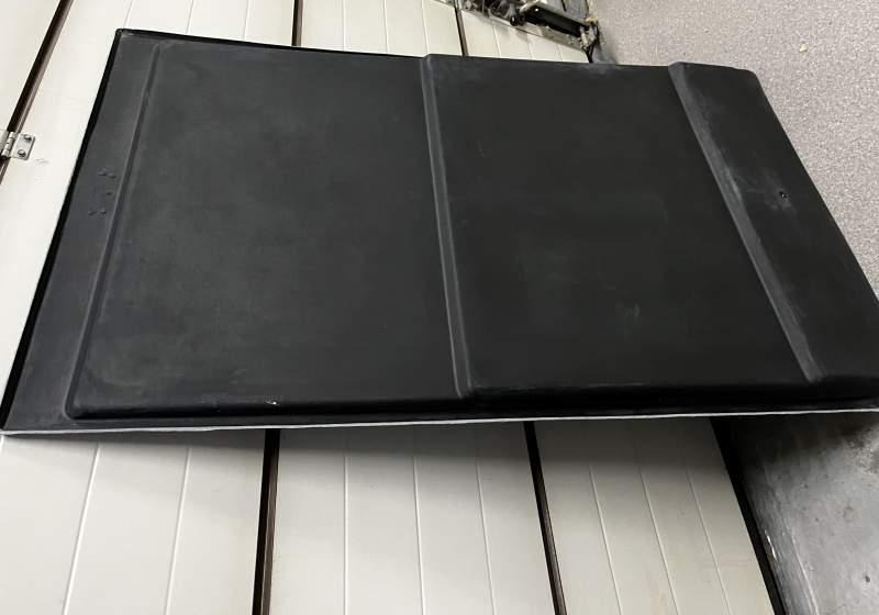 OSŁONS SILNIKA SETRA, TRAVEGO TRAVEGO, Setra 415, 416 - Αμάξωμα και εξωτερικό για Πούλμαν: φωτογραφία 3 OSŁONS SILNIKA SETRA, TRAVEGO TRAVEGO, Setra 415, 416 - Αμάξωμα και εξωτερικό για Πούλμαν: φωτογραφία 3