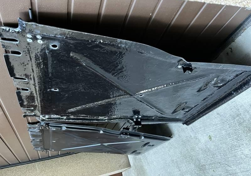 Osłona silnika SETRA 515 EURO 6, MERCEDES TRAVEGO, A4106800918,A 410 680 09 18,4 Setra Setra 511 515 516 517 519 HD HDH - Πούλμαν: φωτογραφία 4 Osłona silnika SETRA 515 EURO 6, MERCEDES TRAVEGO, A4106800918,A 410 680 09 18,4 Setra Setra 511 515 516 517 519 HD HDH - Πούλμαν: φωτογραφία 4