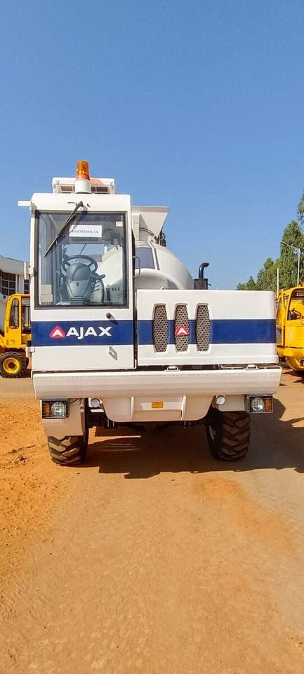 New AJAX ARGO 4000 concrete mixer truck - Μπετονιέρα φορτηγό: φωτογραφία 2 New AJAX ARGO 4000 concrete mixer truck - Μπετονιέρα φορτηγό: φωτογραφία 2