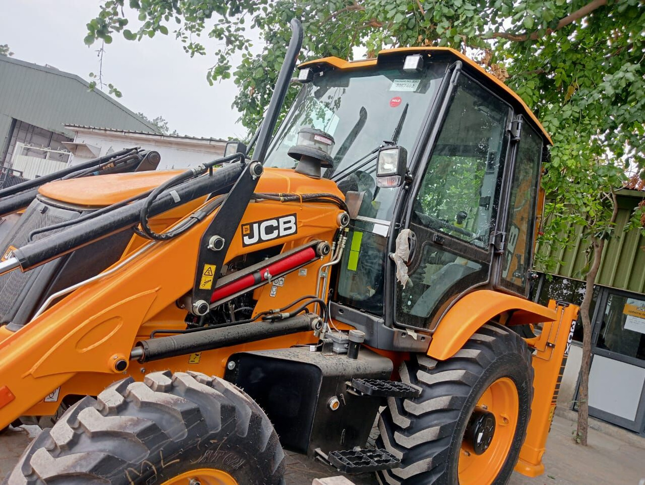 New JCB 3CX backhoe loader - Φορτωτής εκσκαφέας: φωτογραφία 2 New JCB 3CX backhoe loader - Φορτωτής εκσκαφέας: φωτογραφία 2