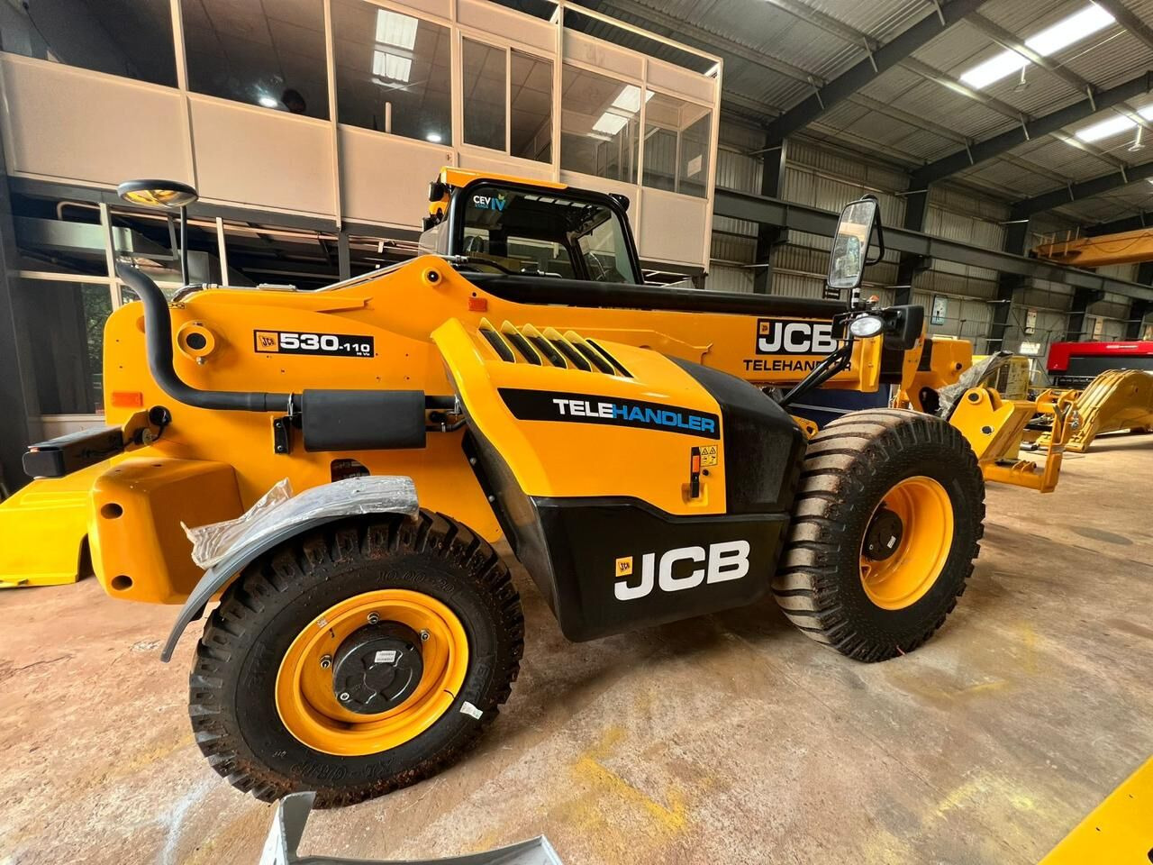 New JCB 530-110 telehandler - Τηλεσκοπικός φορτωτής: φωτογραφία 1 New JCB 530-110 telehandler - Τηλεσκοπικός φορτωτής: φωτογραφία 1