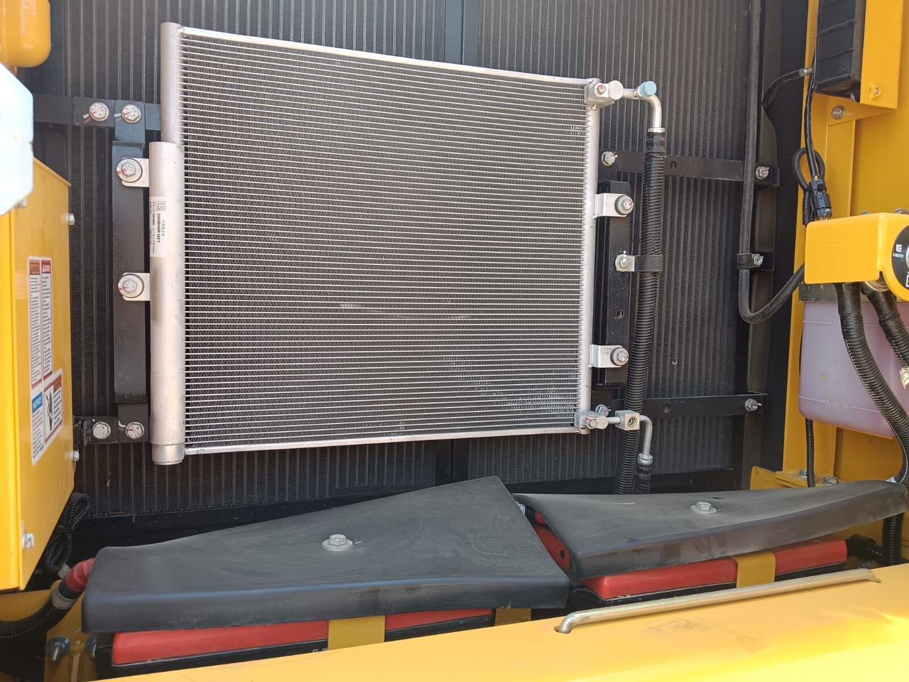 New LiuGong 925E tracked excavator - Ερπυστριοφόρος εκσκαφέας: φωτογραφία 2 New LiuGong 925E tracked excavator - Ερπυστριοφόρος εκσκαφέας: φωτογραφία 2