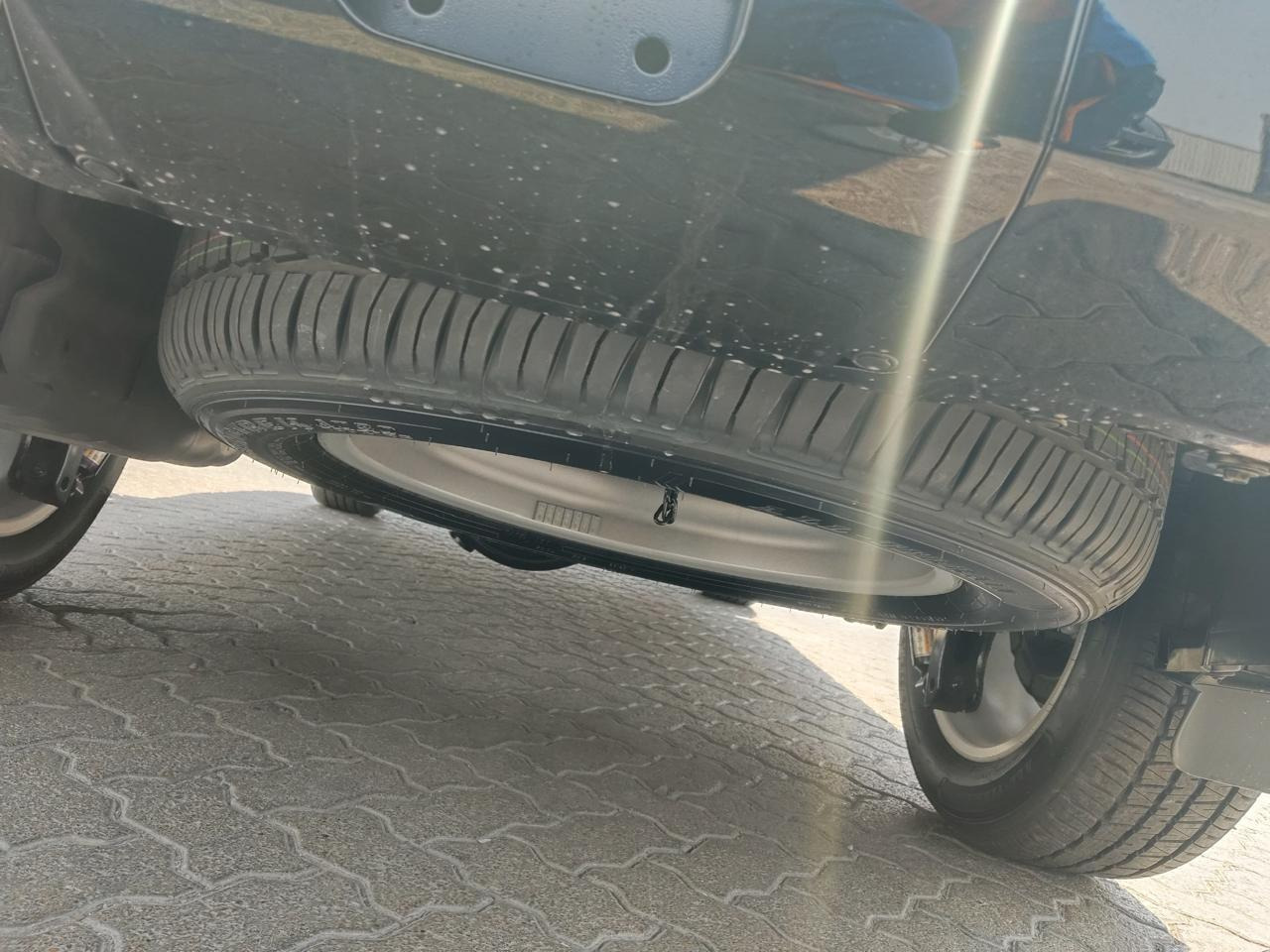 Toyota Land Cruiser VXR - Αυτοκίνητο: φωτογραφία 4 Toyota Land Cruiser VXR - Αυτοκίνητο: φωτογραφία 4