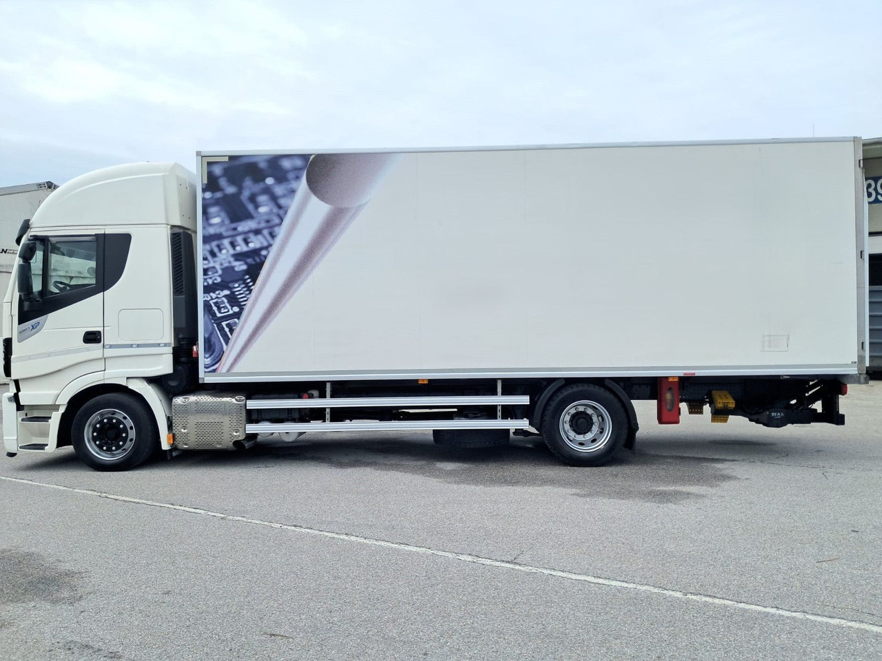 Iveco Stralis 460 Kühlkoffer | LBW | Klima | Retar - Φορτηγό ψυγείο: φωτογραφία 4 Iveco Stralis 460 Kühlkoffer | LBW | Klima | Retar - Φορτηγό ψυγείο: φωτογραφία 4