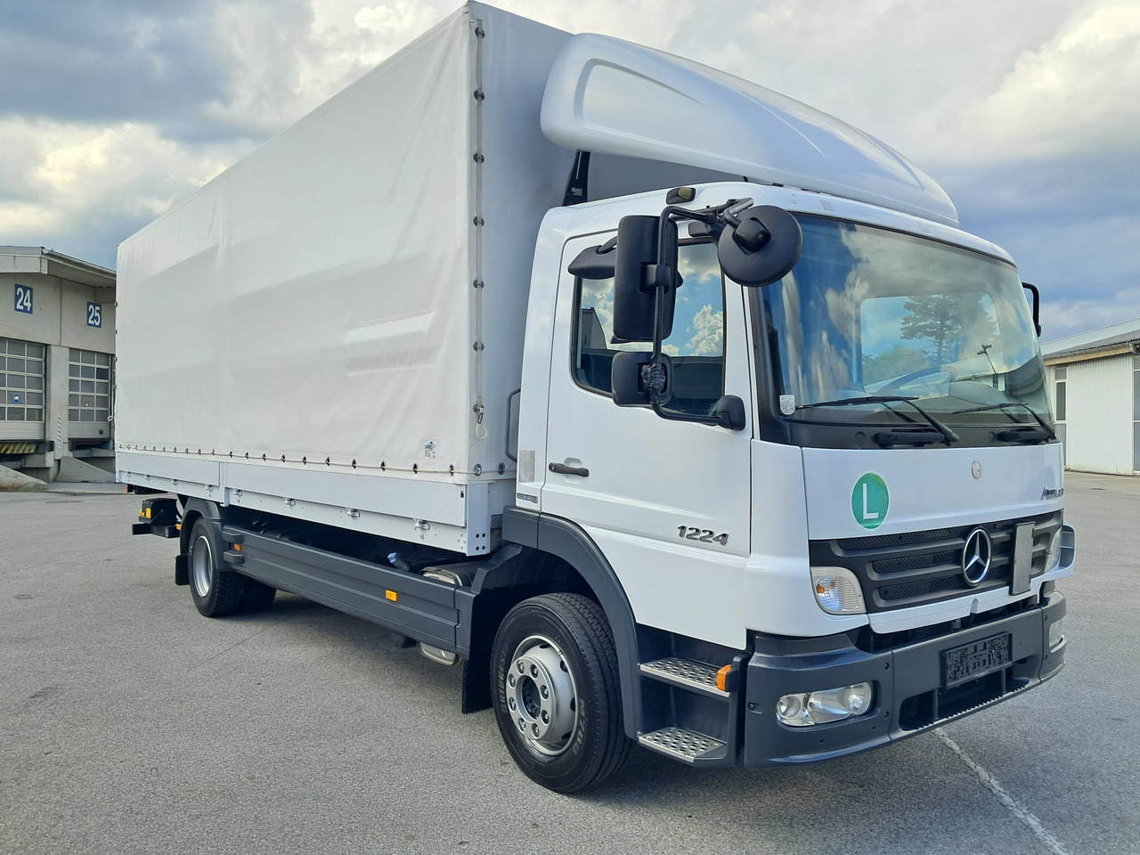 MERCEDES-BENZ ATEGO 12 24 Plane LBW | Klima | Schaltgetriebe - Φορτηγό μουσαμάς: φωτογραφία 2 MERCEDES-BENZ ATEGO 12 24 Plane LBW | Klima | Schaltgetriebe - Φορτηγό μουσαμάς: φωτογραφία 2