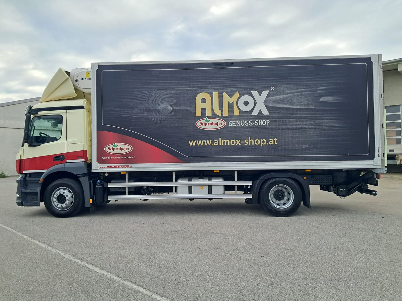 MERCEDES-BENZ Antos 1833 Kühlkoffer LBW | Standheizung | Euro 6 - Φορτηγό ψυγείο: φωτογραφία 4 MERCEDES-BENZ Antos 1833 Kühlkoffer LBW | Standheizung | Euro 6 - Φορτηγό ψυγείο: φωτογραφία 4