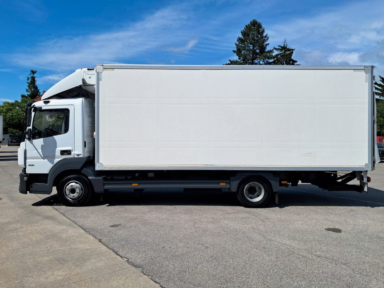 Mercedes-Benz Atego 8.21 Kühlkoffer LBW | Klima | Tempo | Dif - Φορτηγό ψυγείο: φωτογραφία 4 Mercedes-Benz Atego 8.21 Kühlkoffer LBW | Klima | Tempo | Dif - Φορτηγό ψυγείο: φωτογραφία 4
