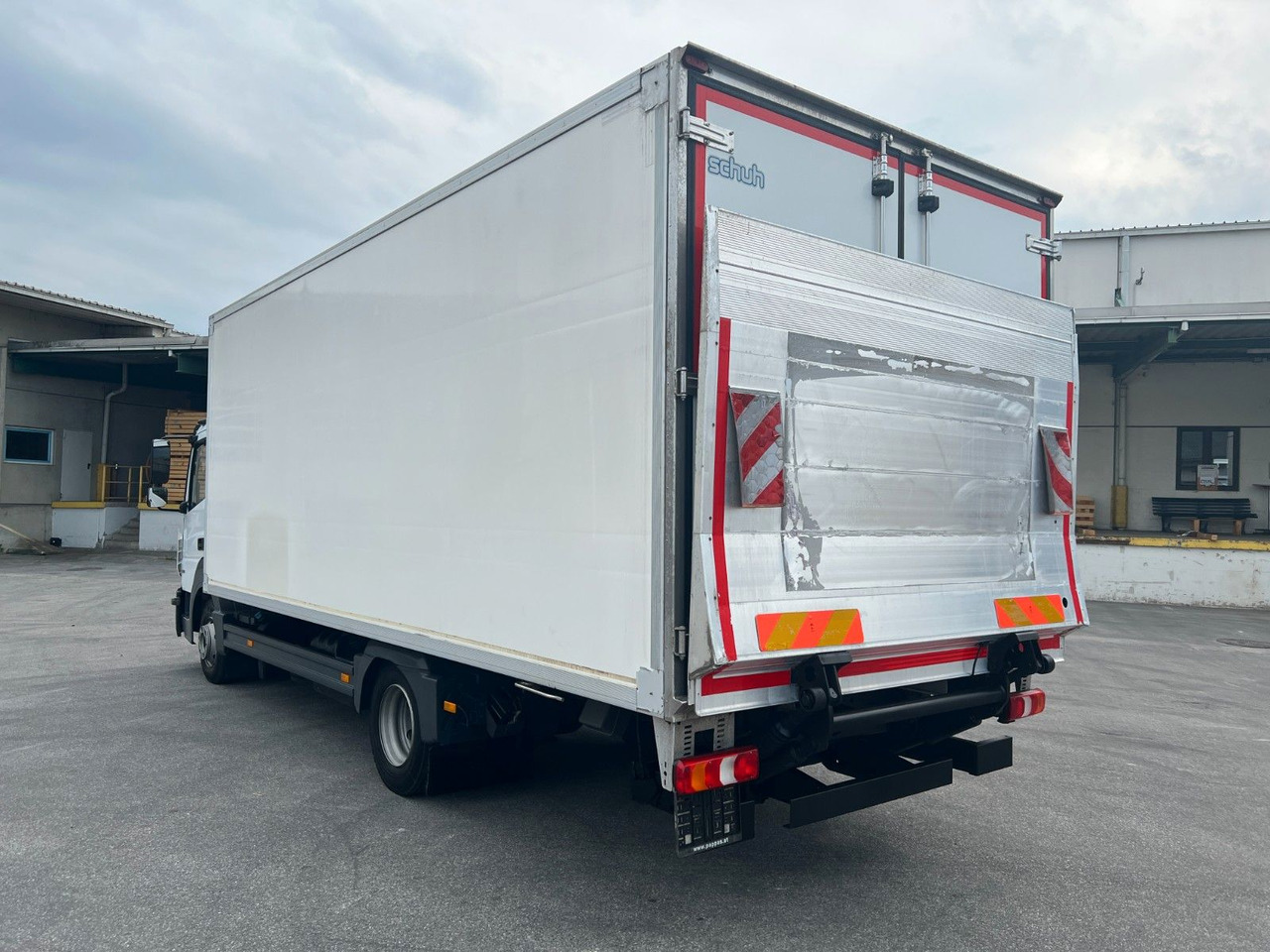 Mercedes-Benz Atego 8.21 Kühlkoffer LBW | Klima | Tempo | Dif - Φορτηγό ψυγείο: φωτογραφία 4 Mercedes-Benz Atego 8.21 Kühlkoffer LBW | Klima | Tempo | Dif - Φορτηγό ψυγείο: φωτογραφία 4