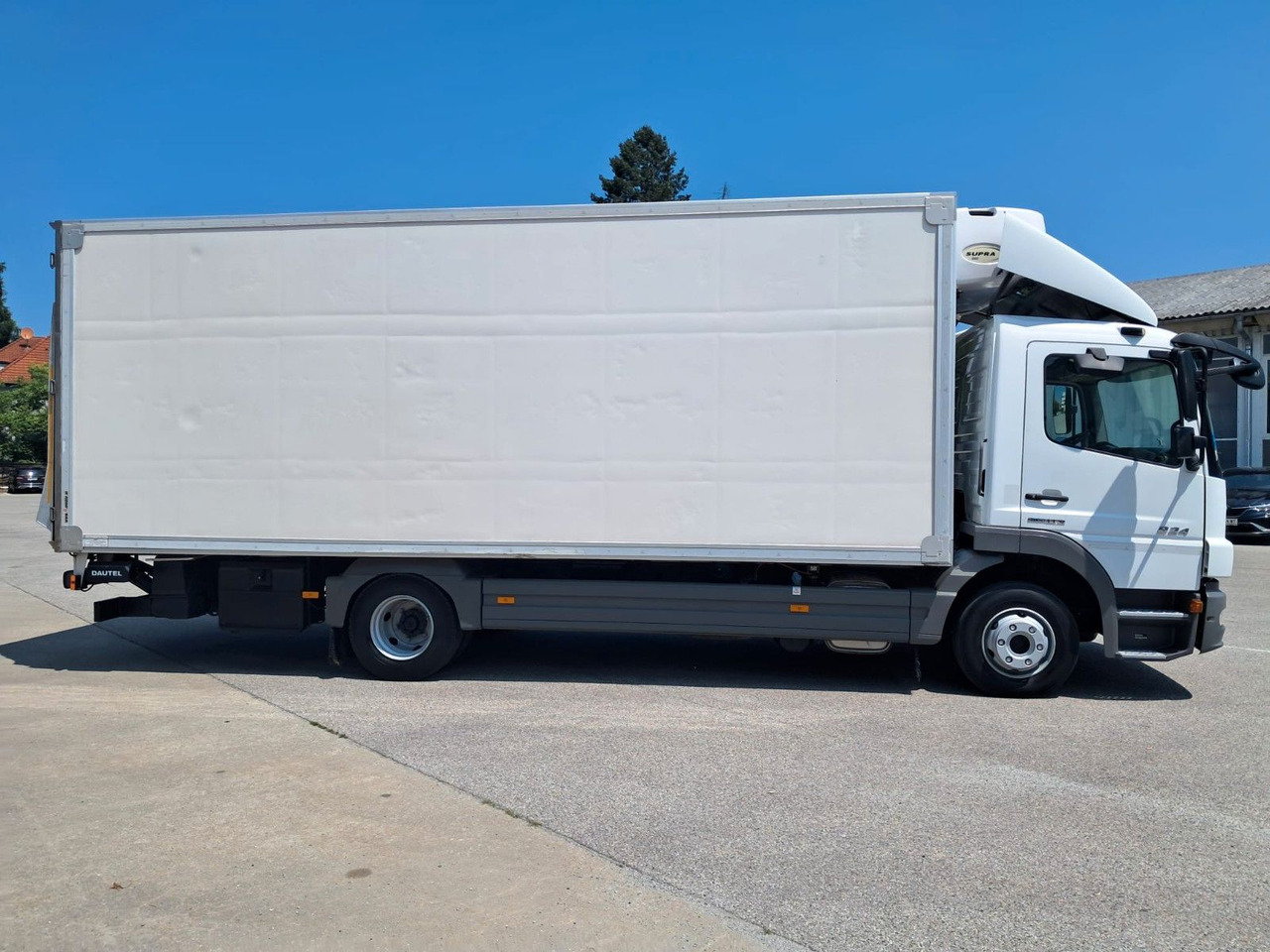 Mercedes-Benz Atego 824 Kühlkoffer | LBW | Klima | Diff - Φορτηγό ψυγείο: φωτογραφία 4 Mercedes-Benz Atego 824 Kühlkoffer | LBW | Klima | Diff - Φορτηγό ψυγείο: φωτογραφία 4