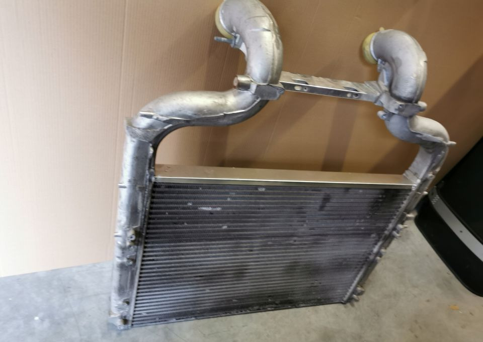 CHŁODNICA INTERCOOLER DAF XF 106 MAHLE 2125897 - Ενδιάμεσος ψύκτης: φωτογραφία 2 CHŁODNICA INTERCOOLER DAF XF 106 MAHLE 2125897 - Ενδιάμεσος ψύκτης: φωτογραφία 2
