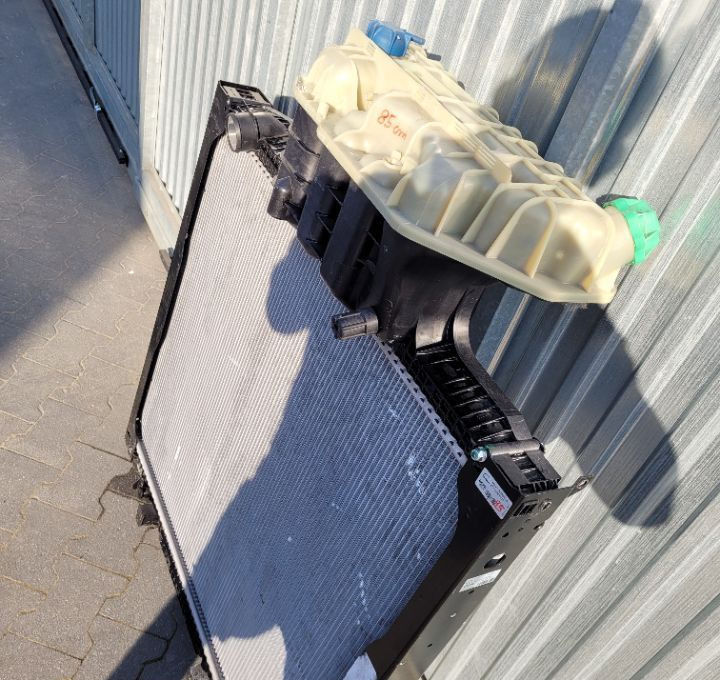 CHŁODNICA MAN TGS TGA RDZEN 85CM 81.06100-6838 NOWY ORYG. - Σύστημα ψύξης για Φορτηγό: φωτογραφία 2 CHŁODNICA MAN TGS TGA RDZEN 85CM 81.06100-6838 NOWY ORYG. - Σύστημα ψύξης για Φορτηγό: φωτογραφία 2