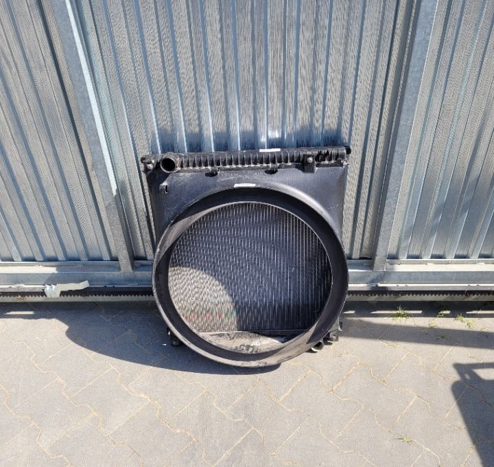 CHLODNICA WODY IVECO EUROCARGO SZCZELNA 504286346 - Ψυγείο αυτοκίνητο για Φορτηγό: φωτογραφία 1 CHLODNICA WODY IVECO EUROCARGO SZCZELNA 504286346 - Ψυγείο αυτοκίνητο για Φορτηγό: φωτογραφία 1