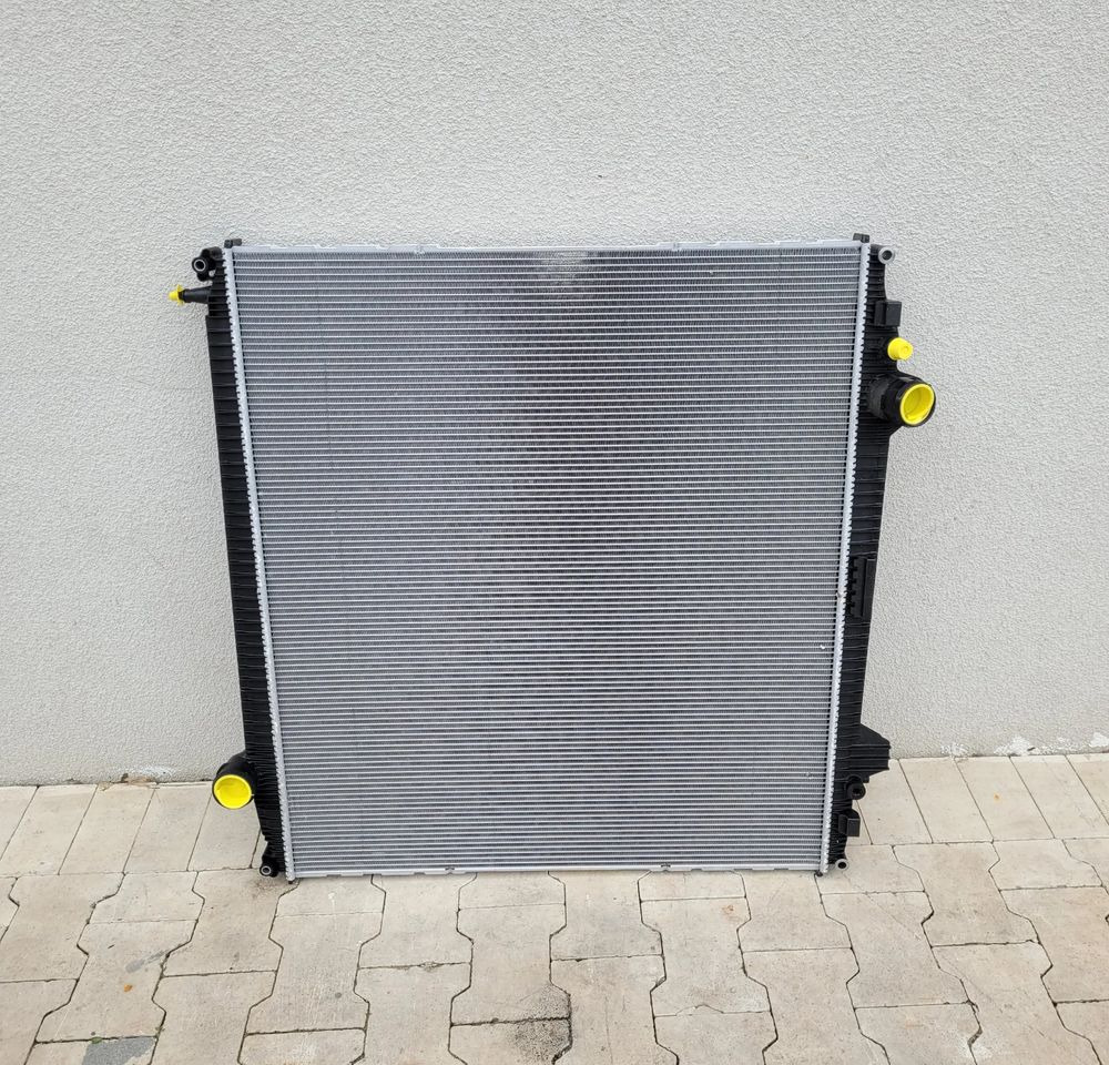 CHŁODNICA WODY MAN TGS E6 81.06101-6787 NOWY ORYGINAŁ - Ψυγείο αυτοκίνητο για Φορτηγό: φωτογραφία 1 CHŁODNICA WODY MAN TGS E6 81.06101-6787 NOWY ORYGINAŁ - Ψυγείο αυτοκίνητο για Φορτηγό: φωτογραφία 1