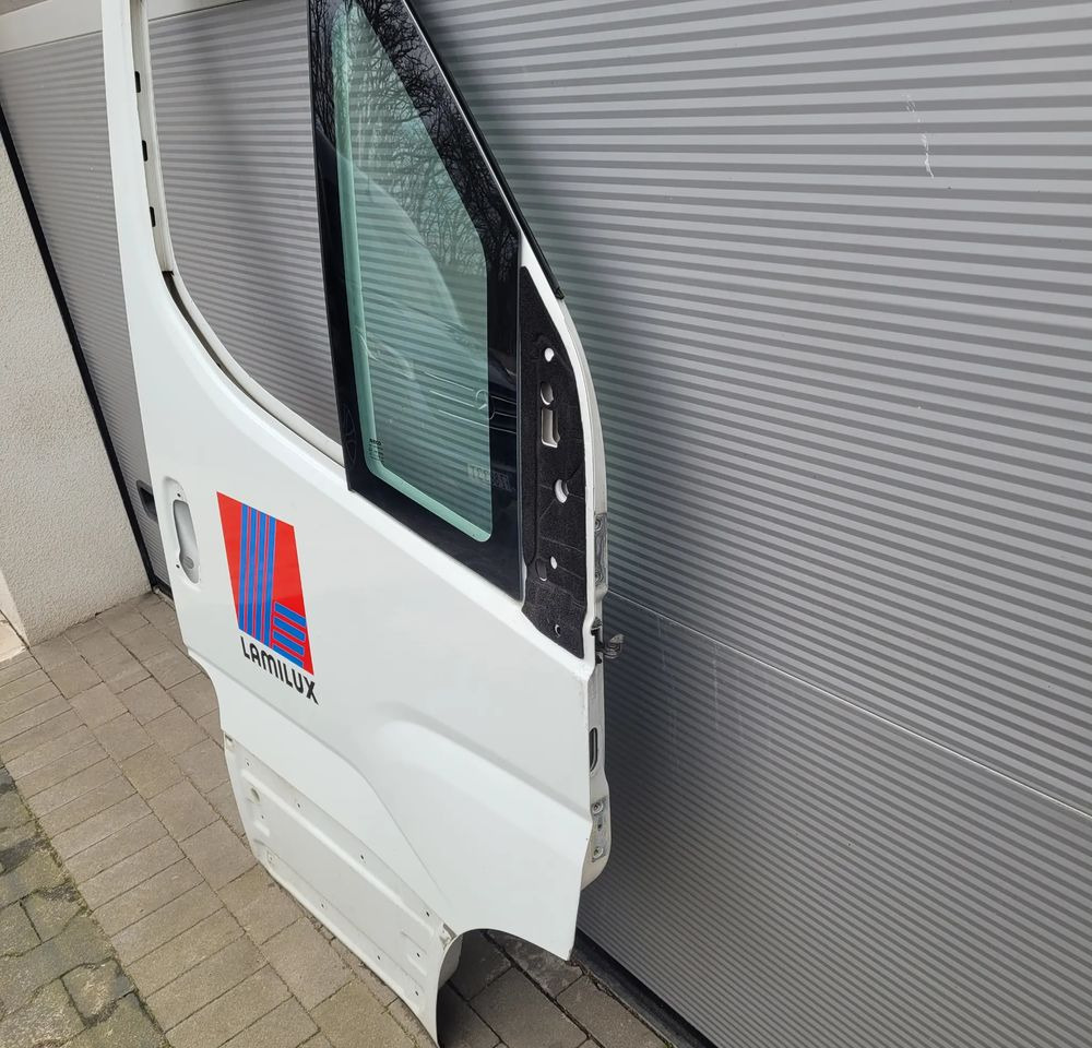 DRZWI IVECO DAILY NM RH. LUB LH. CANA ZA SZT. CHWALIM116 - Πόρτα και ανταλλακτικά για Ελαφρύ επαγγελματικό: φωτογραφία 3 DRZWI IVECO DAILY NM RH. LUB LH. CANA ZA SZT. CHWALIM116 - Πόρτα και ανταλλακτικά για Ελαφρύ επαγγελματικό: φωτογραφία 3