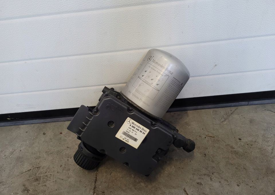 EAPU MERCEDES ACTROS MP4 A0004469664 - Εξαρτήματα φρένων για Φορτηγό: φωτογραφία 1 EAPU MERCEDES ACTROS MP4 A0004469664 - Εξαρτήματα φρένων για Φορτηγό: φωτογραφία 1