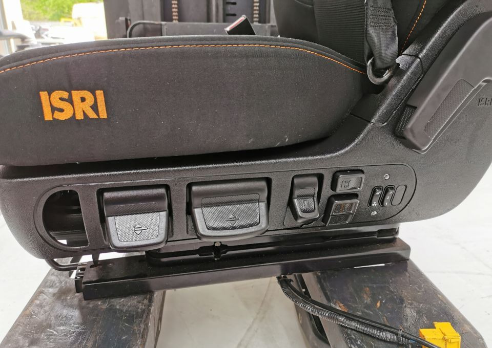 FOTEL KIEROWCY AUTOBUS MAN NEOPLAN ISRI - Kάθισμα για Λεωφορείο: φωτογραφία 5 FOTEL KIEROWCY AUTOBUS MAN NEOPLAN ISRI - Kάθισμα για Λεωφορείο: φωτογραφία 5