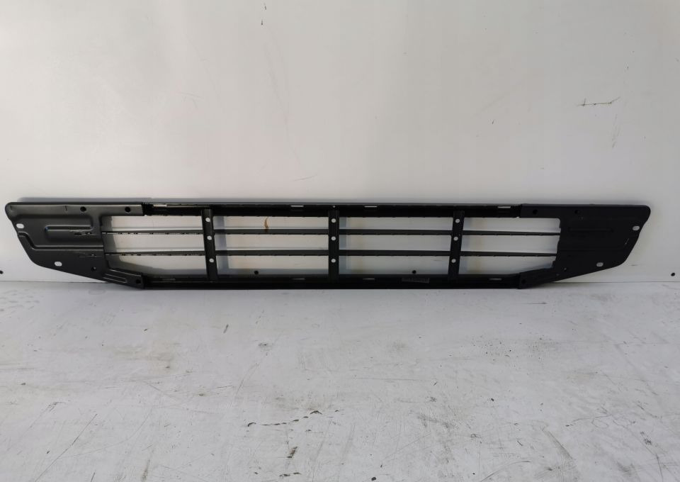 GRILL ATRAPA ŁAWKA VOLVO FH4 82255346 ORYGINAŁ - Μάσκα ψυγείου για Φορτηγό: φωτογραφία 2 GRILL ATRAPA ŁAWKA VOLVO FH4 82255346 ORYGINAŁ - Μάσκα ψυγείου για Φορτηγό: φωτογραφία 2