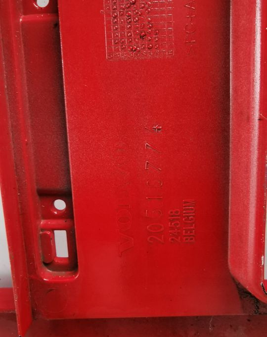 GRILL ATRAPA VOLVO Fh12 ORYGINAŁ - Μάσκα ψυγείου για Φορτηγό: φωτογραφία 4 GRILL ATRAPA VOLVO Fh12 ORYGINAŁ - Μάσκα ψυγείου για Φορτηγό: φωτογραφία 4