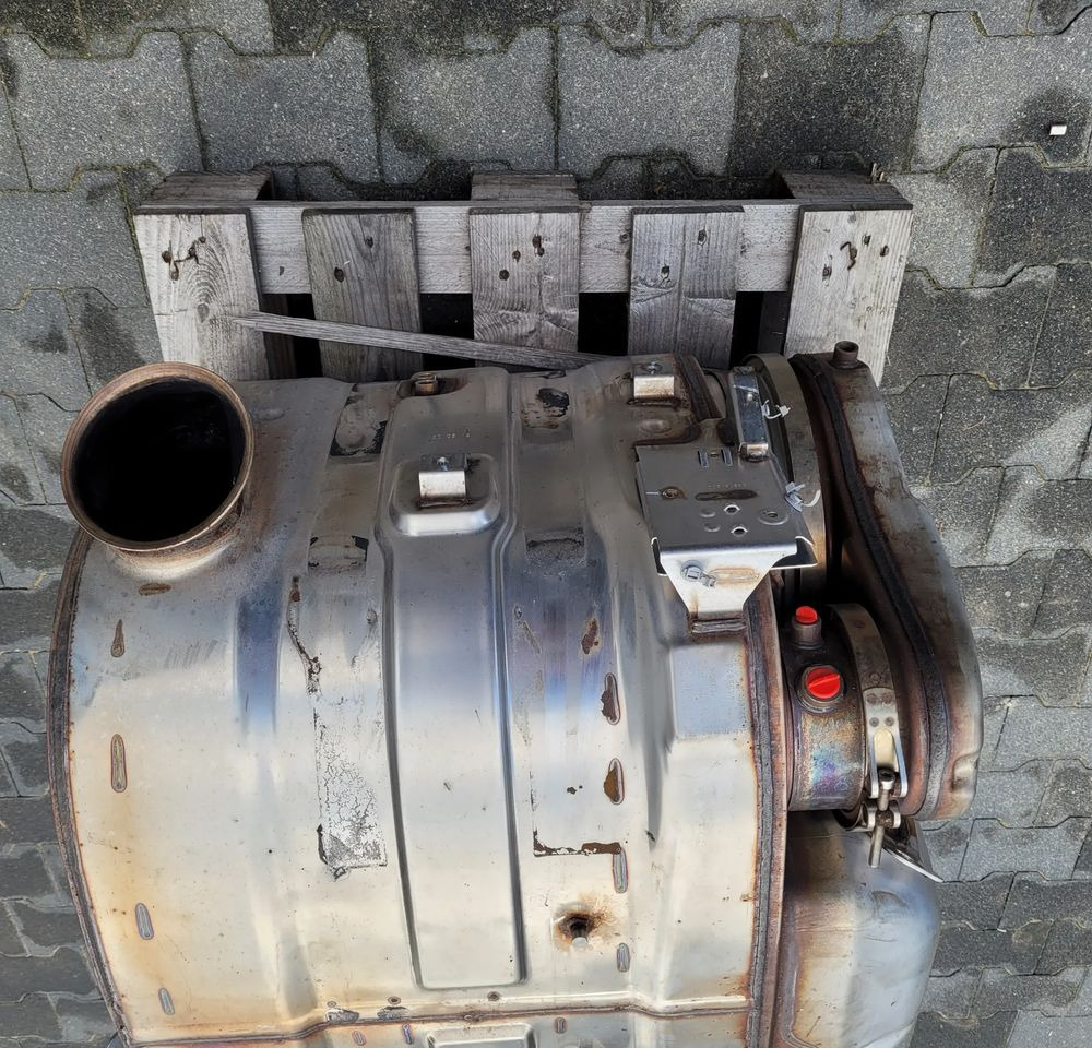 KATALIZATOR RENAULT RANGE T GAMA 23046491 CHWALIM116 - Καταλυτικός μετατροπέας για Φορτηγό: φωτογραφία 3 KATALIZATOR RENAULT RANGE T GAMA 23046491 CHWALIM116 - Καταλυτικός μετατροπέας για Φορτηγό: φωτογραφία 3
