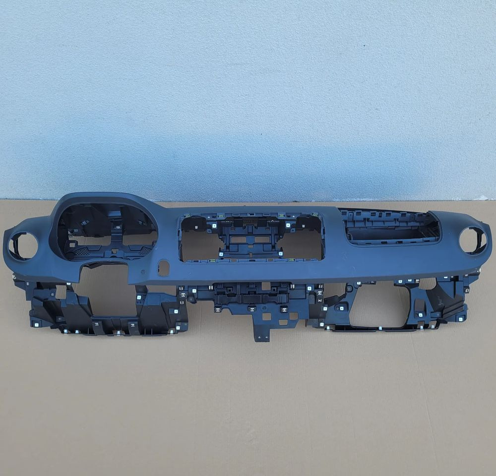 KONSOLA MERCEDES SPRINTER W910 W907 - Ταμπλό αυτοκινήτου για Φορτηγό: φωτογραφία 1 KONSOLA MERCEDES SPRINTER W910 W907 - Ταμπλό αυτοκινήτου για Φορτηγό: φωτογραφία 1