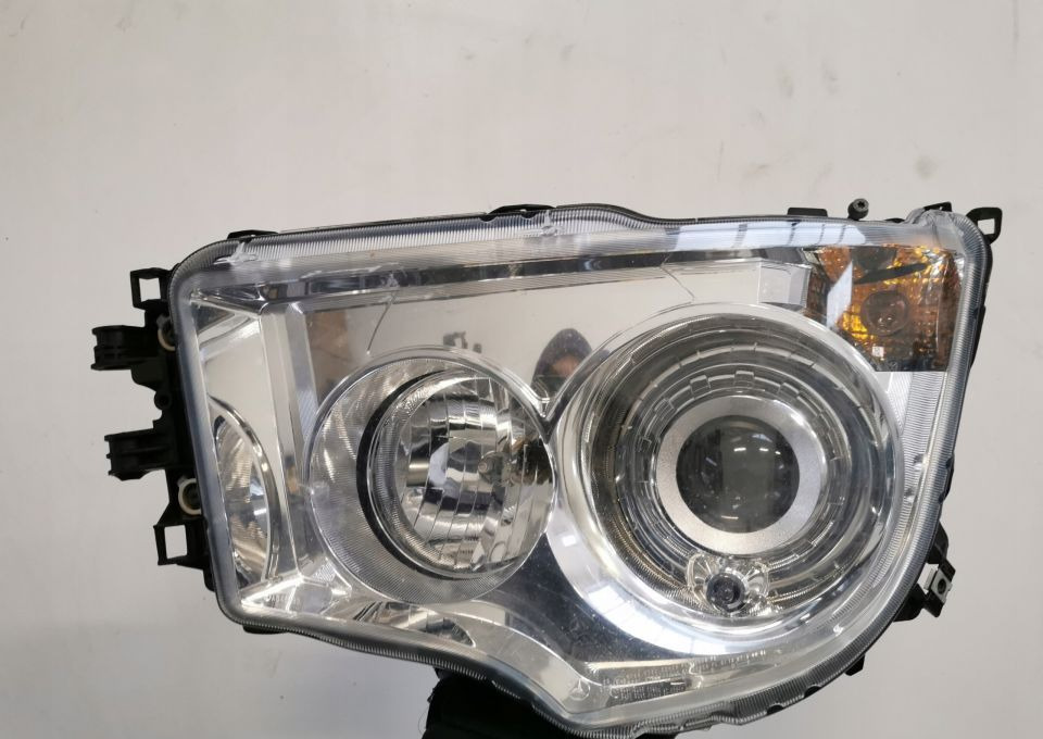 LAMPA MERCEDES ACTROS ANTOS XENON mp4 A9608202639 - Προβολέας για Φορτηγό: φωτογραφία 1 LAMPA MERCEDES ACTROS ANTOS XENON mp4 A9608202639 - Προβολέας για Φορτηγό: φωτογραφία 1