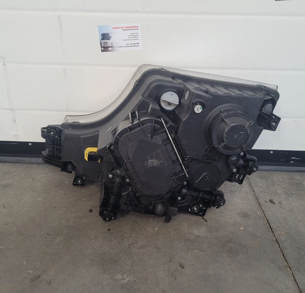 LAMPA RH MERCEDES ACTROS MP4 A9608200339 CHWALIM116 - Φωτισμός για Φορτηγό: φωτογραφία 3 LAMPA RH MERCEDES ACTROS MP4 A9608200339 CHWALIM116 - Φωτισμός για Φορτηγό: φωτογραφία 3