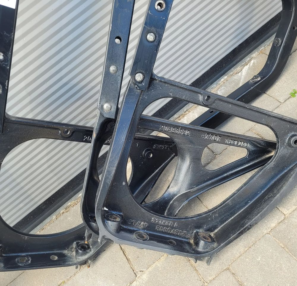 MOCOWANIE WSPORNIK VOLVO FH4 FH5 ORYGINAŁ 21964648 CHWALIM116 - Αμάξωμα και εξωτερικό για Φορτηγό: φωτογραφία 2 MOCOWANIE WSPORNIK VOLVO FH4 FH5 ORYGINAŁ 21964648 CHWALIM116 - Αμάξωμα και εξωτερικό για Φορτηγό: φωτογραφία 2