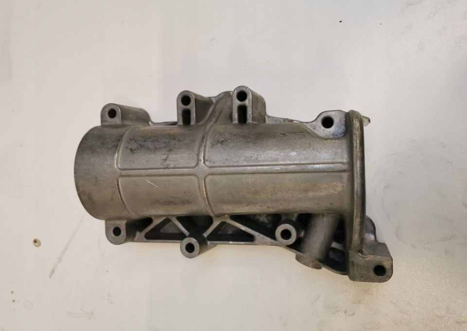 OBUDOWA FILTRA OLEJU VOLVO RENAULT 21426924 - Φίλτρο λαδιού για Φορτηγό: φωτογραφία 1 OBUDOWA FILTRA OLEJU VOLVO RENAULT 21426924 - Φίλτρο λαδιού για Φορτηγό: φωτογραφία 1