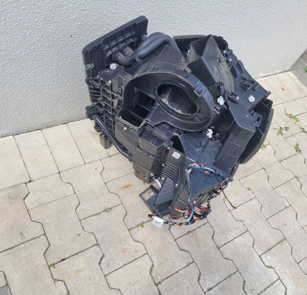 OBUDOWA NAGRZEWNICY NAGRZEWNICA DAF XF 106 LIFT 2255994 ORYGINAŁ CHWALIM116 - Θέρμανση/ Εξαερισμός για Φορτηγό: φωτογραφία 2 OBUDOWA NAGRZEWNICY NAGRZEWNICA DAF XF 106 LIFT 2255994 ORYGINAŁ CHWALIM116 - Θέρμανση/ Εξαερισμός για Φορτηγό: φωτογραφία 2