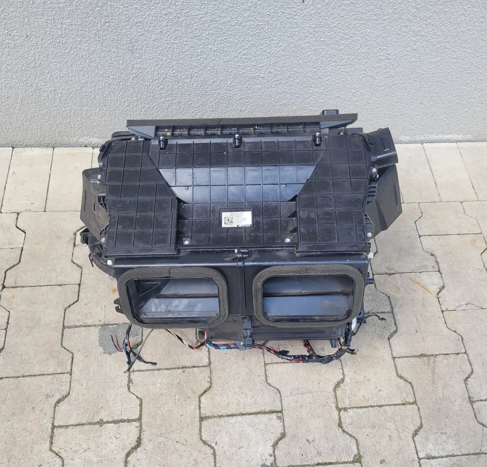 OBUDOWA NAGRZEWNICY NAGRZEWNICA DAF XF 106 LIFT 2255994 ORYGINAŁ CHWALIM116 - Θέρμανση/ Εξαερισμός για Φορτηγό: φωτογραφία 1 OBUDOWA NAGRZEWNICY NAGRZEWNICA DAF XF 106 LIFT 2255994 ORYGINAŁ CHWALIM116 - Θέρμανση/ Εξαερισμός για Φορτηγό: φωτογραφία 1