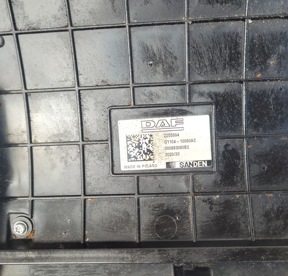 OBUDOWA NAGRZEWNICY NAGRZEWNICA DAF XF 106 LIFT 2255994 ORYGINAŁ CHWALIM116 - Θέρμανση/ Εξαερισμός για Φορτηγό: φωτογραφία 3 OBUDOWA NAGRZEWNICY NAGRZEWNICA DAF XF 106 LIFT 2255994 ORYGINAŁ CHWALIM116 - Θέρμανση/ Εξαερισμός για Φορτηγό: φωτογραφία 3