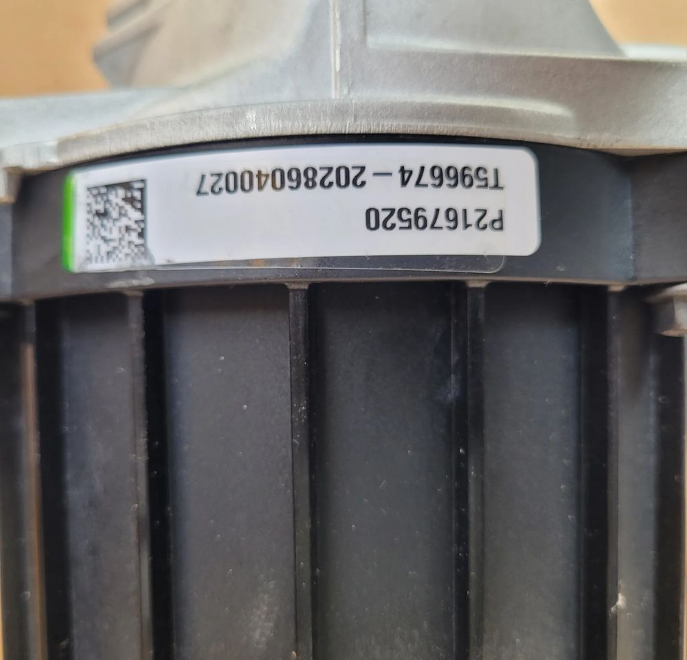 PODSTAWA OLEJU VOLVO FH4 FH5 P21679520 NOWY ORYGINAŁ - Σύστημα καυσίμου για Φορτηγό: φωτογραφία 3 PODSTAWA OLEJU VOLVO FH4 FH5 P21679520 NOWY ORYGINAŁ - Σύστημα καυσίμου για Φορτηγό: φωτογραφία 3