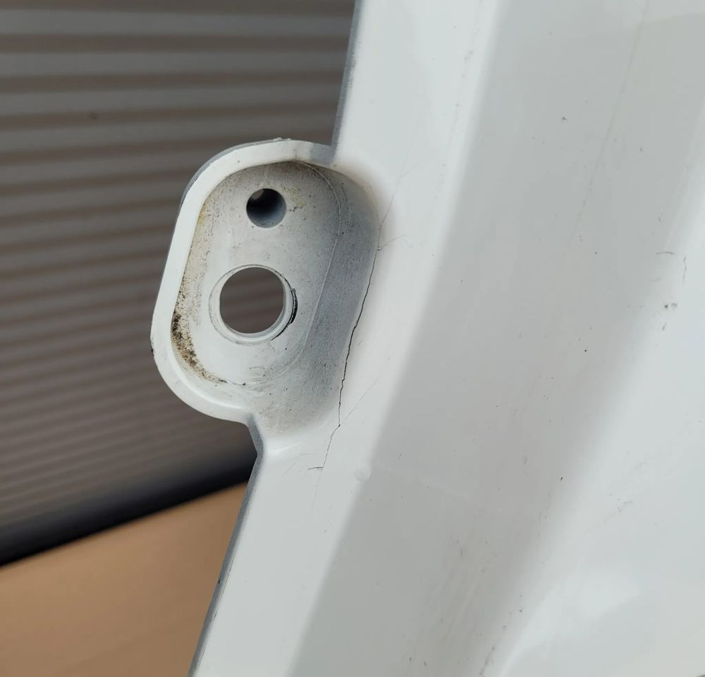 POSZYCIE ZDERZAK VOLVO FH5 ORYGINAŁ LH 23526433 CHWALIM116 - Προφυλακτήρας για Φορτηγό: φωτογραφία 2 POSZYCIE ZDERZAK VOLVO FH5 ORYGINAŁ LH 23526433 CHWALIM116 - Προφυλακτήρας για Φορτηγό: φωτογραφία 2