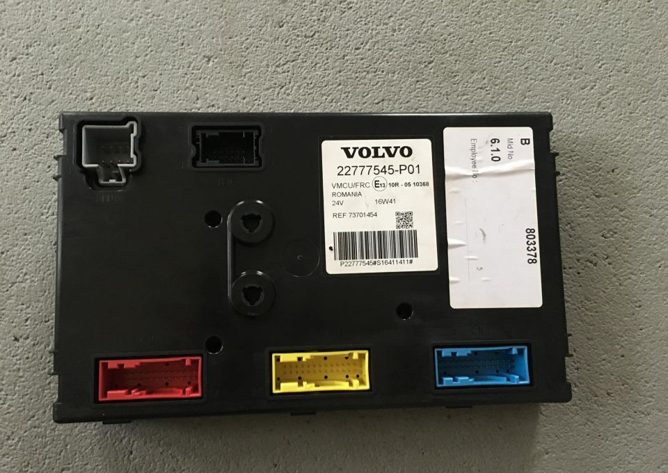 STEROWNIK KOMPUTER VOLVO 73707684 24V VMCU E13 - Ηλεκτρονική μονάδα ελέγχου για Φορτηγό: φωτογραφία 2 STEROWNIK KOMPUTER VOLVO 73707684 24V VMCU E13 - Ηλεκτρονική μονάδα ελέγχου για Φορτηγό: φωτογραφία 2