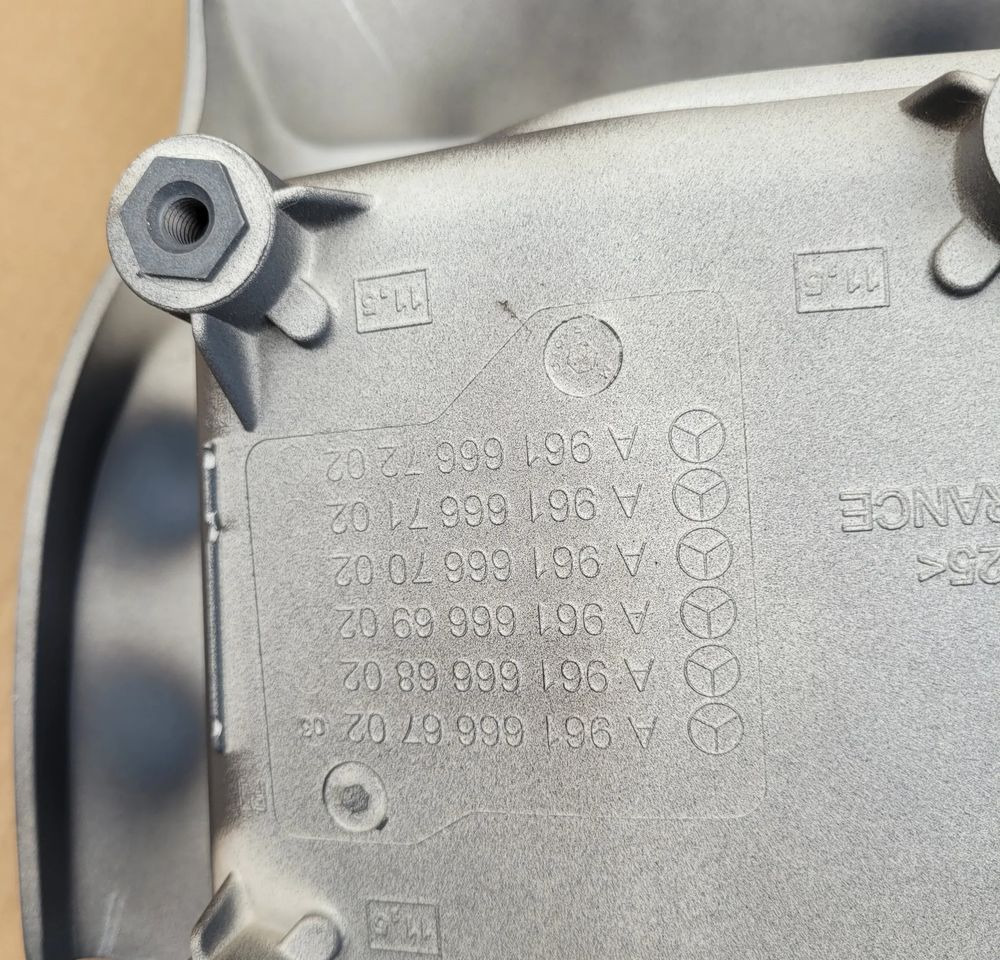 STOPNICA MERCEDES ACTROS MP4 NOWY ORYGINAŁ A9616666702 CHWALIM116 - Σκαλοπάτι για Φορτηγό: φωτογραφία 4 STOPNICA MERCEDES ACTROS MP4 NOWY ORYGINAŁ A9616666702 CHWALIM116 - Σκαλοπάτι για Φορτηγό: φωτογραφία 4