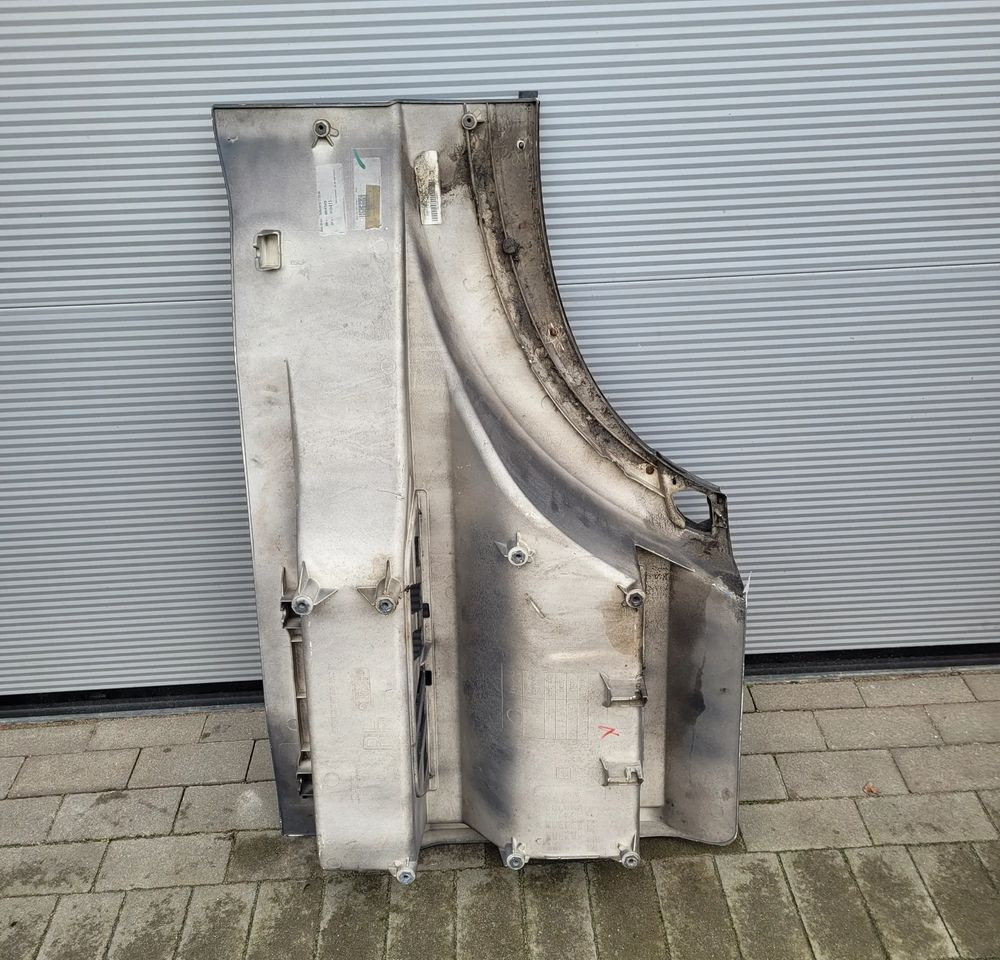 STOPNICA MERCEDES ACTROS MP4 ORYGINAŁ PRAWA CHWALIM116 - Σκαλοπάτι για Φορτηγό: φωτογραφία 5 STOPNICA MERCEDES ACTROS MP4 ORYGINAŁ PRAWA CHWALIM116 - Σκαλοπάτι για Φορτηγό: φωτογραφία 5