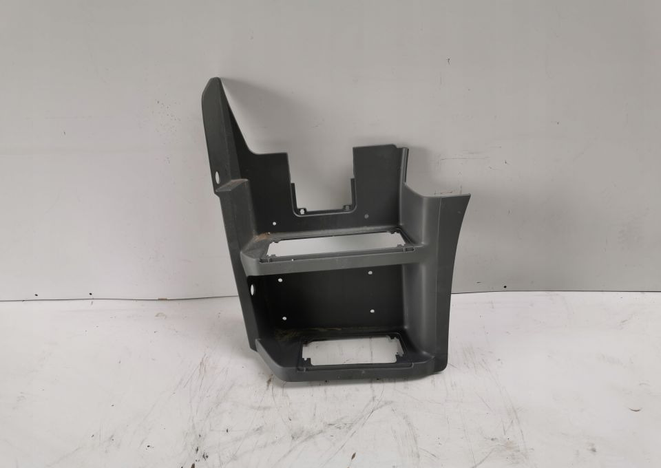 STOPNICA WŁAZ MERCEDES AXOR LH Oryginał - Σκαλοπάτι για Φορτηγό: φωτογραφία 1 STOPNICA WŁAZ MERCEDES AXOR LH Oryginał - Σκαλοπάτι για Φορτηγό: φωτογραφία 1