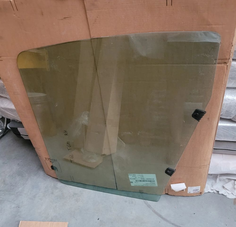 SZYBA MAN TGX RH 81.62645.0040 - Παράθυρο και ανταλλακτικά για Φορτηγό: φωτογραφία 1 SZYBA MAN TGX RH 81.62645.0040 - Παράθυρο και ανταλλακτικά για Φορτηγό: φωτογραφία 1