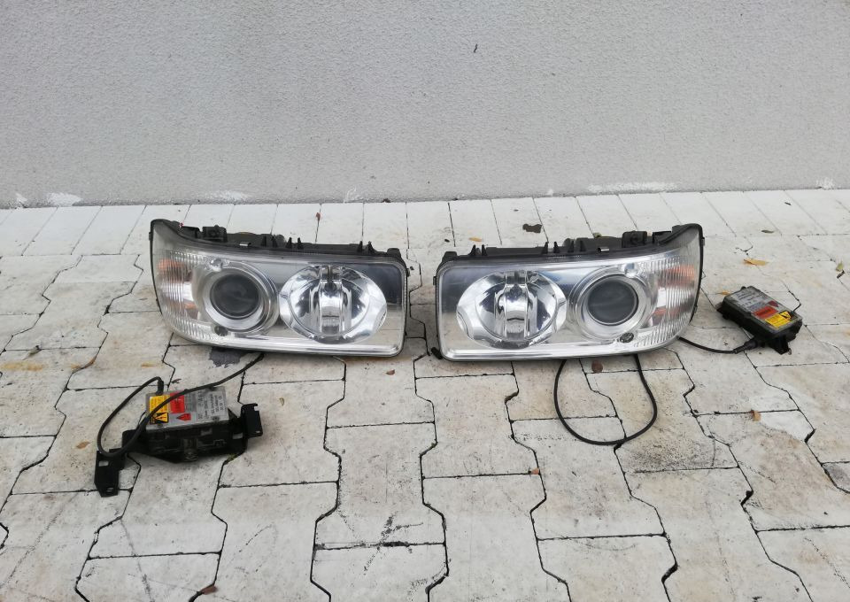 XENONY KOMPLET DAF XF 105 ORYGINAŁ - Προβολέας για Φορτηγό: φωτογραφία 1 XENONY KOMPLET DAF XF 105 ORYGINAŁ - Προβολέας για Φορτηγό: φωτογραφία 1