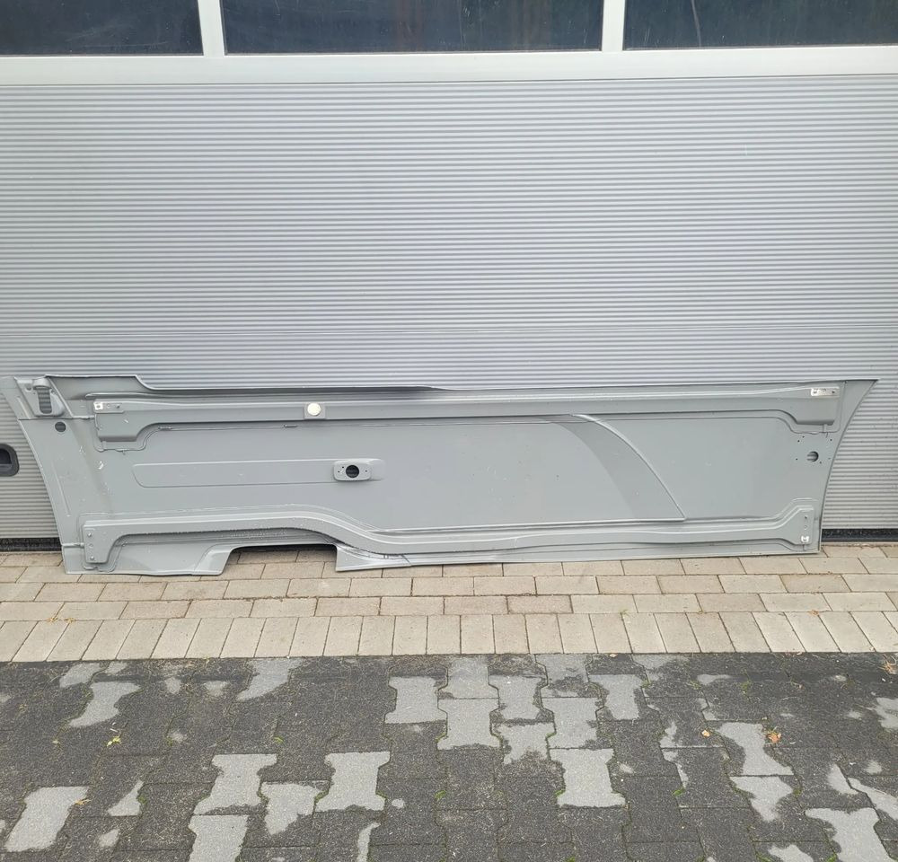 ZABUDOWA MIEDZYOSIOWA DAF XF 106 RH LIFT ORYGINAŁ CHWALIM116 - Αμάξωμα και εξωτερικό για Φορτηγό: φωτογραφία 4 ZABUDOWA MIEDZYOSIOWA DAF XF 106 RH LIFT ORYGINAŁ CHWALIM116 - Αμάξωμα και εξωτερικό για Φορτηγό: φωτογραφία 4