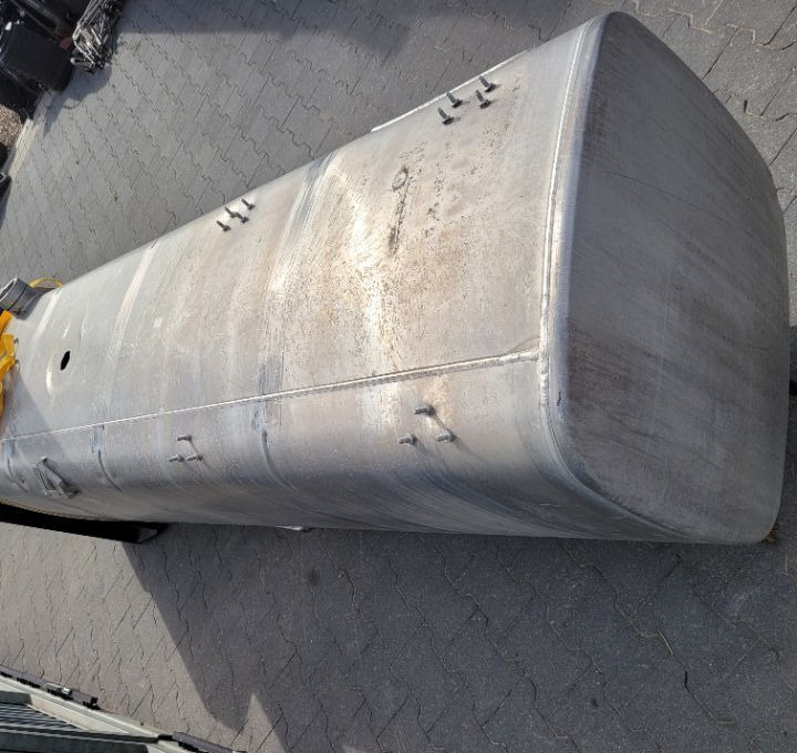 ZBIORNIK PALIWA DAF XF 106 845L 1944801 230X63X68 - Ρεζερβουάρ καυσίμου για Φορτηγό: φωτογραφία 2 ZBIORNIK PALIWA DAF XF 106 845L 1944801 230X63X68 - Ρεζερβουάρ καυσίμου για Φορτηγό: φωτογραφία 2