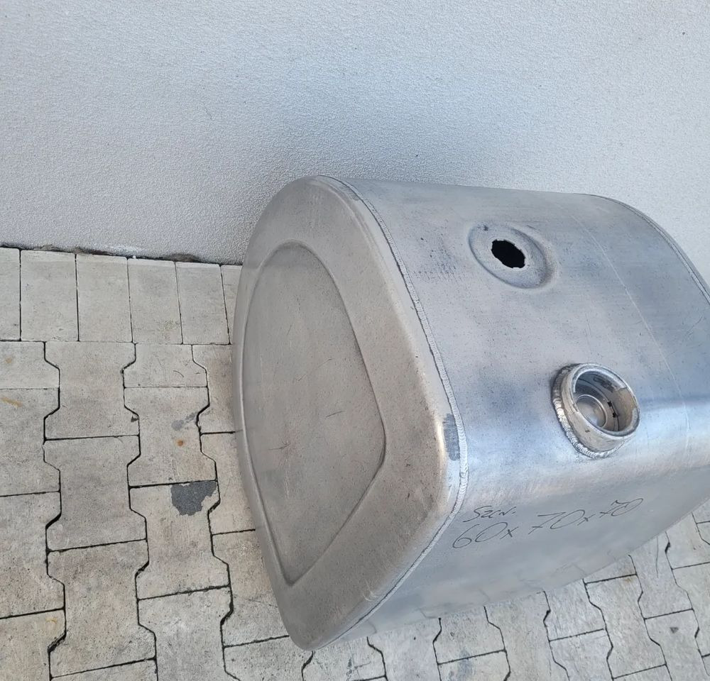 ZBIORNIK PALIWA VOLVO FH FM 60X70X70 - Ρεζερβουάρ καυσίμου για Φορτηγό: φωτογραφία 3 ZBIORNIK PALIWA VOLVO FH FM 60X70X70 - Ρεζερβουάρ καυσίμου για Φορτηγό: φωτογραφία 3