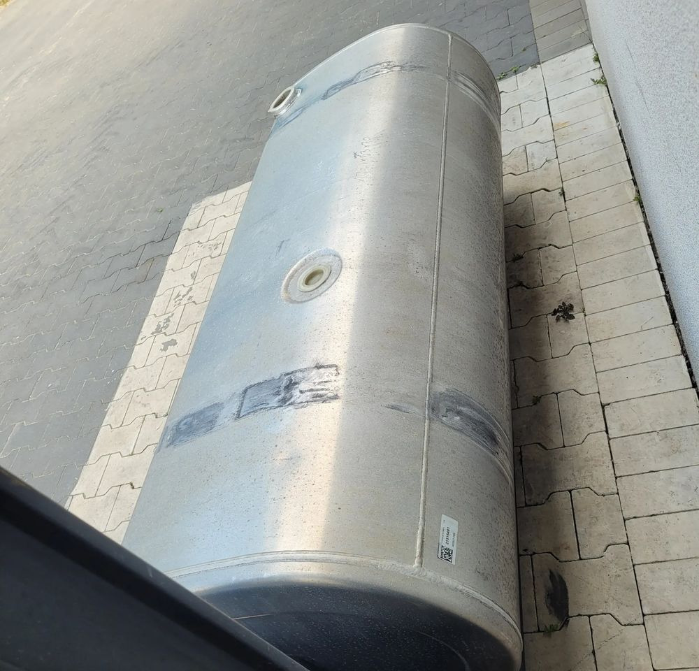 ZBIORNIK PALIWA VOLVO FH4 170X53X70 LOW DECK 540l - Ρεζερβουάρ καυσίμου για Φορτηγό: φωτογραφία 5 ZBIORNIK PALIWA VOLVO FH4 170X53X70 LOW DECK 540l - Ρεζερβουάρ καυσίμου για Φορτηγό: φωτογραφία 5