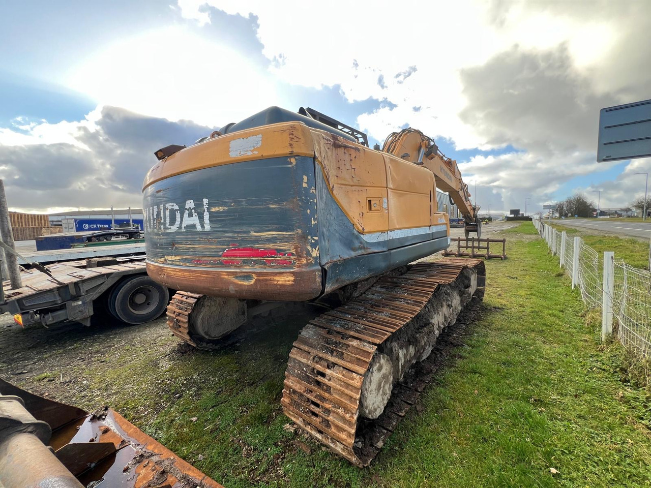 HYUNDAI ROBEX180L0-9 - Ερπυστριοφόρος εκσκαφέας: φωτογραφία 4 HYUNDAI ROBEX180L0-9 - Ερπυστριοφόρος εκσκαφέας: φωτογραφία 4