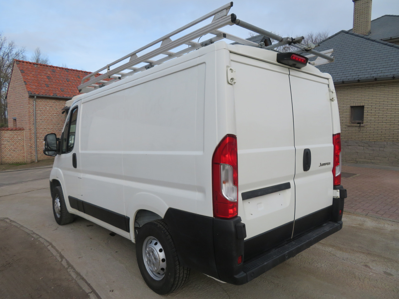 Citroën Jumper 2.2 BlueHDi - L1H1 - Βαν: φωτογραφία 5 Citroën Jumper 2.2 BlueHDi - L1H1 - Βαν: φωτογραφία 5