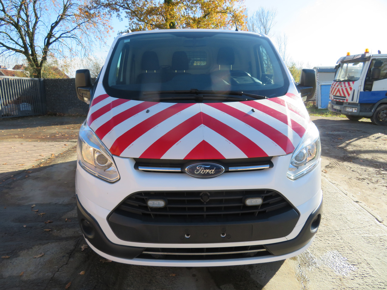 Ford Transit Custom 2.0tdci - Μικρό βαν: φωτογραφία 2 Ford Transit Custom 2.0tdci - Μικρό βαν: φωτογραφία 2