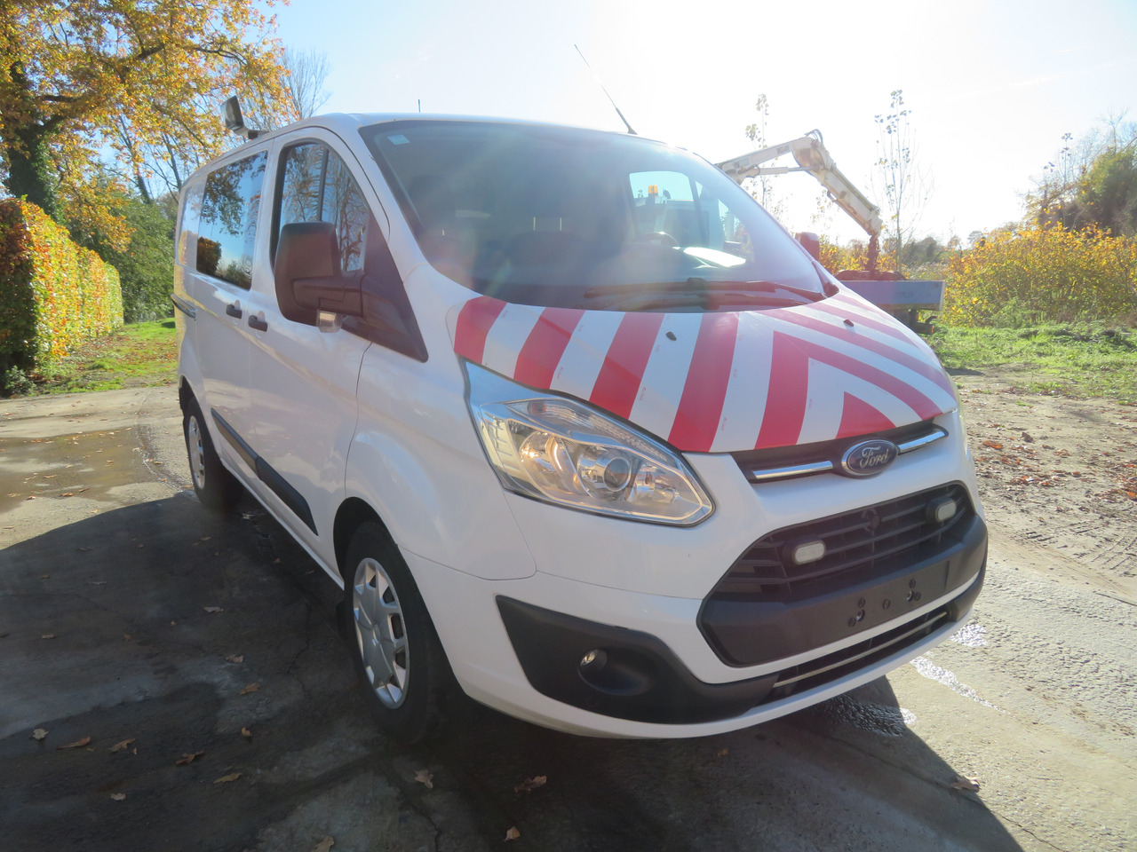Ford Transit Custom 2.0tdci - Μικρό βαν: φωτογραφία 1 Ford Transit Custom 2.0tdci - Μικρό βαν: φωτογραφία 1