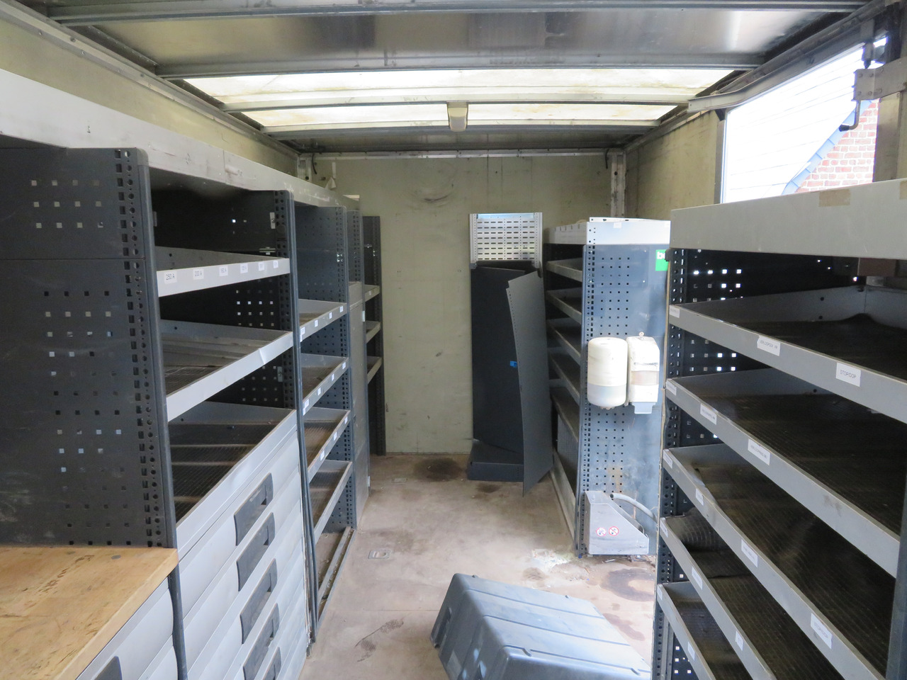 Φορτηγό κόφα Iveco Eurocargo ML90E18 Bakwagen: φωτογραφία 13 Φορτηγό κόφα Iveco Eurocargo ML90E18 Bakwagen: φωτογραφία 13